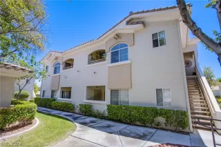 Photo #3: 2581203 Listing