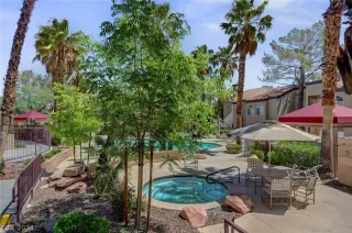 Photo #1: 2581268 Listing 