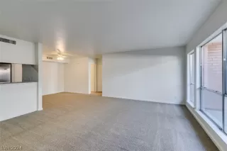Photo #3: 2581284 Listing 