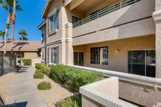 Photo #1: 2581325 Listing 