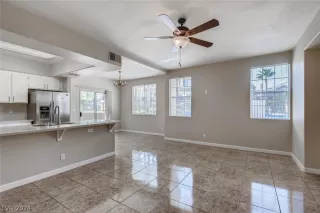 Photo #4: 2581325 Listing 