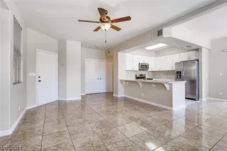 Photo #5: 2581325 Listing 