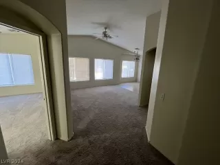 Photo #3: 2581346 Listing 