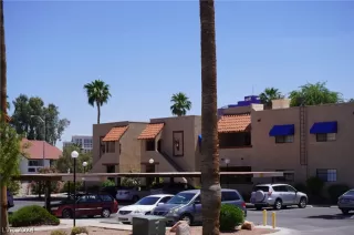 Photo #4: 2581355 Listing