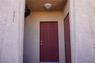 Photo #6: 2581355 Listing