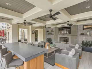 Photo #2: 2581365 Listing 