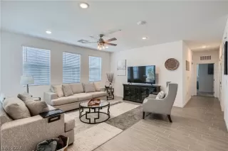 Photo #3: 2581365 Listing 