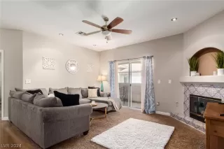 Photo #1: 2581423 Listing