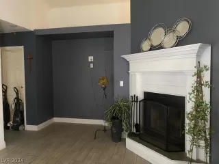 Photo #5: 2581468 Listing