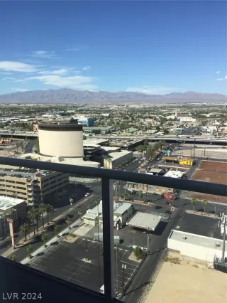 Photo #3: 2581543 Listing 