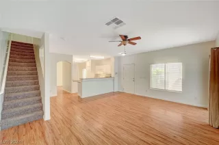 Photo #4: 2581564 Listing