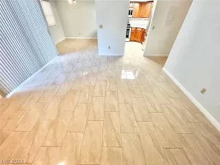 Photo #4: 2581576 Listing 