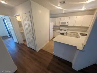 Photo #4: 2581592 Listing 