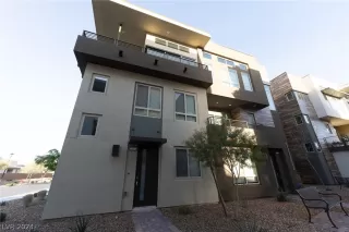 Photo #1: 2581616 Listing 