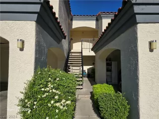 Photo #1: 2581633 Listing 