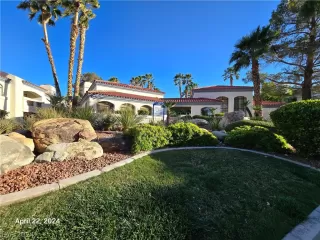 Photo #2: 2581633 Listing 