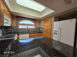 Photo #6: 2581633 Listing 