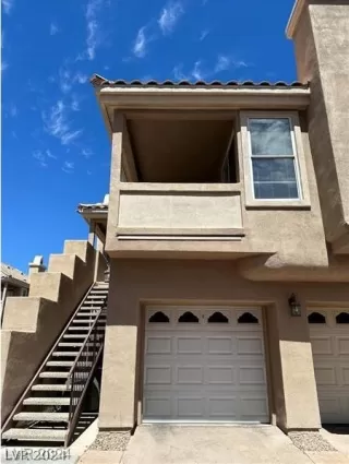 Photo #1: 2581636 Listing 