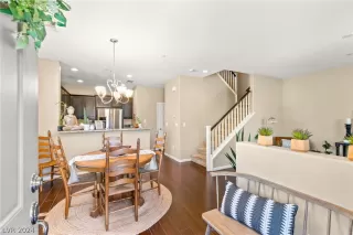 Photo #3: 2581654 Listing 