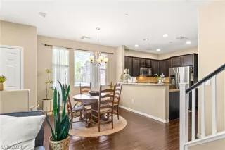 Photo #4: 2581654 Listing 