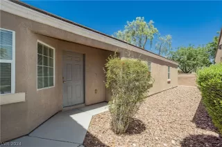 Photo #2: 2581666 Listing