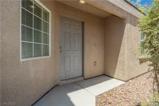 Photo #3: 2581666 Listing