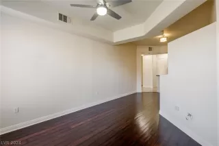 Photo #6: 2581669 Listing