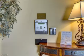 Photo #5: 2581674 Listing 