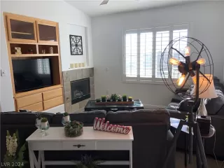 Photo #6: 2581677 Listing 