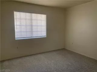 Photo #5: 2581693 Listing 