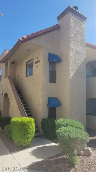 Photo #1: 2581733 Listing