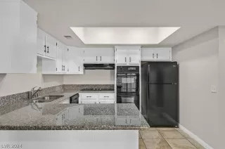 Photo #1: 2581755 Listing