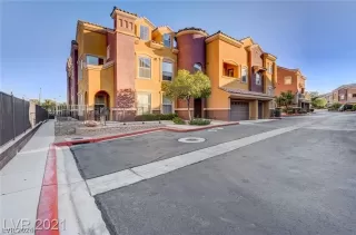 Photo #1: 2581800 Listing