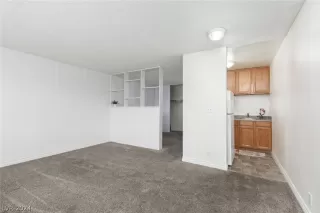 Photo #6: 2581829 Listing 