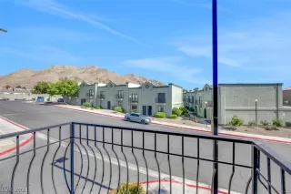 Photo #2: 2581851 Listing 