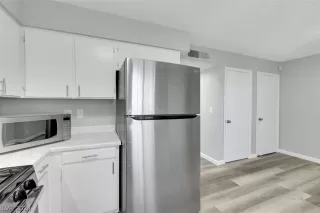 Photo #5: 2581851 Listing 