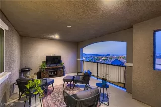 Photo #1: 2581872 Listing 