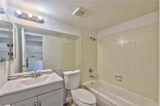 Photo #3: 2581892 Listing 