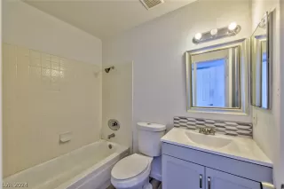 Photo #6: 2581892 Listing 