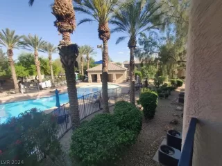 Photo #6: 2581946 Listing 