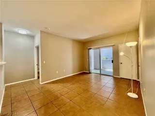 Photo #3: 2581954 Listing 