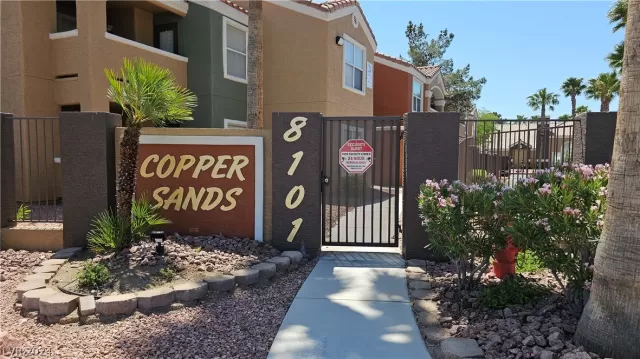 MLS: 2581958 Condo For Sale