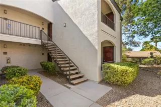 Photo #2: 2581971 Listing 