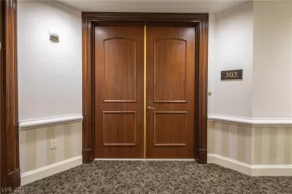 Photo #4: 2581981 Listing