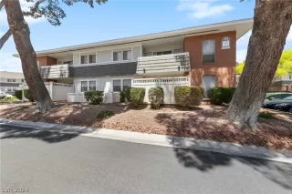 Photo #3: 2581989 Listing 