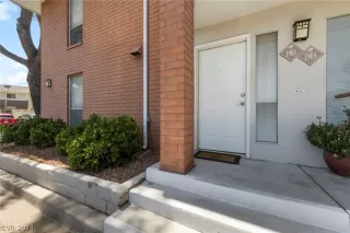 Photo #4: 2581989 Listing 