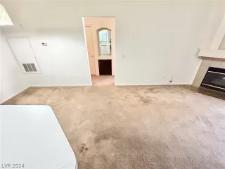 Photo #4: 2582038 Listing 