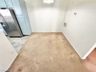 Photo #5: 2582038 Listing 