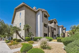 Photo #1: 2582118 Listing 