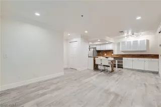 Photo #6: 2582118 Listing 